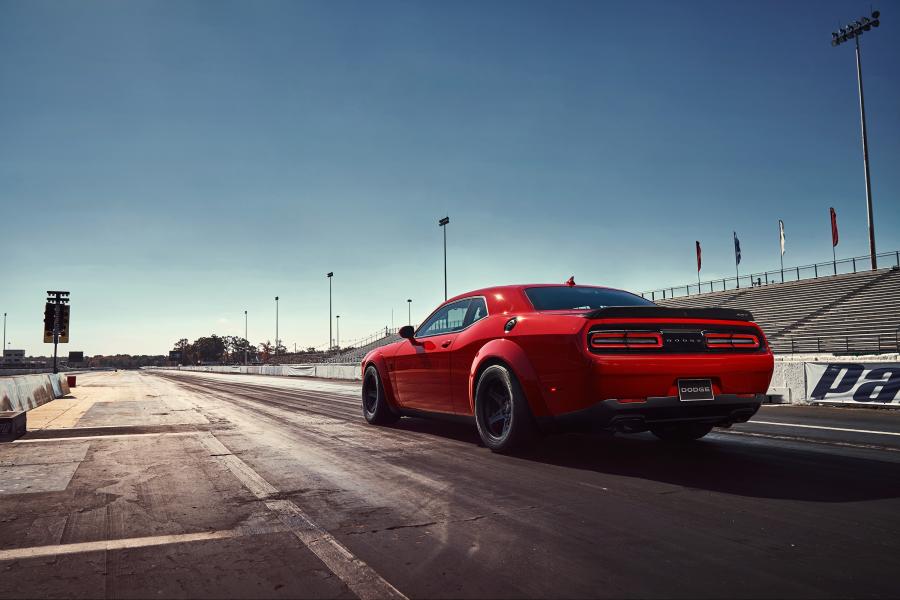  Dodge Challenger SRT Demon 2017 года  (фото 26 из 181)